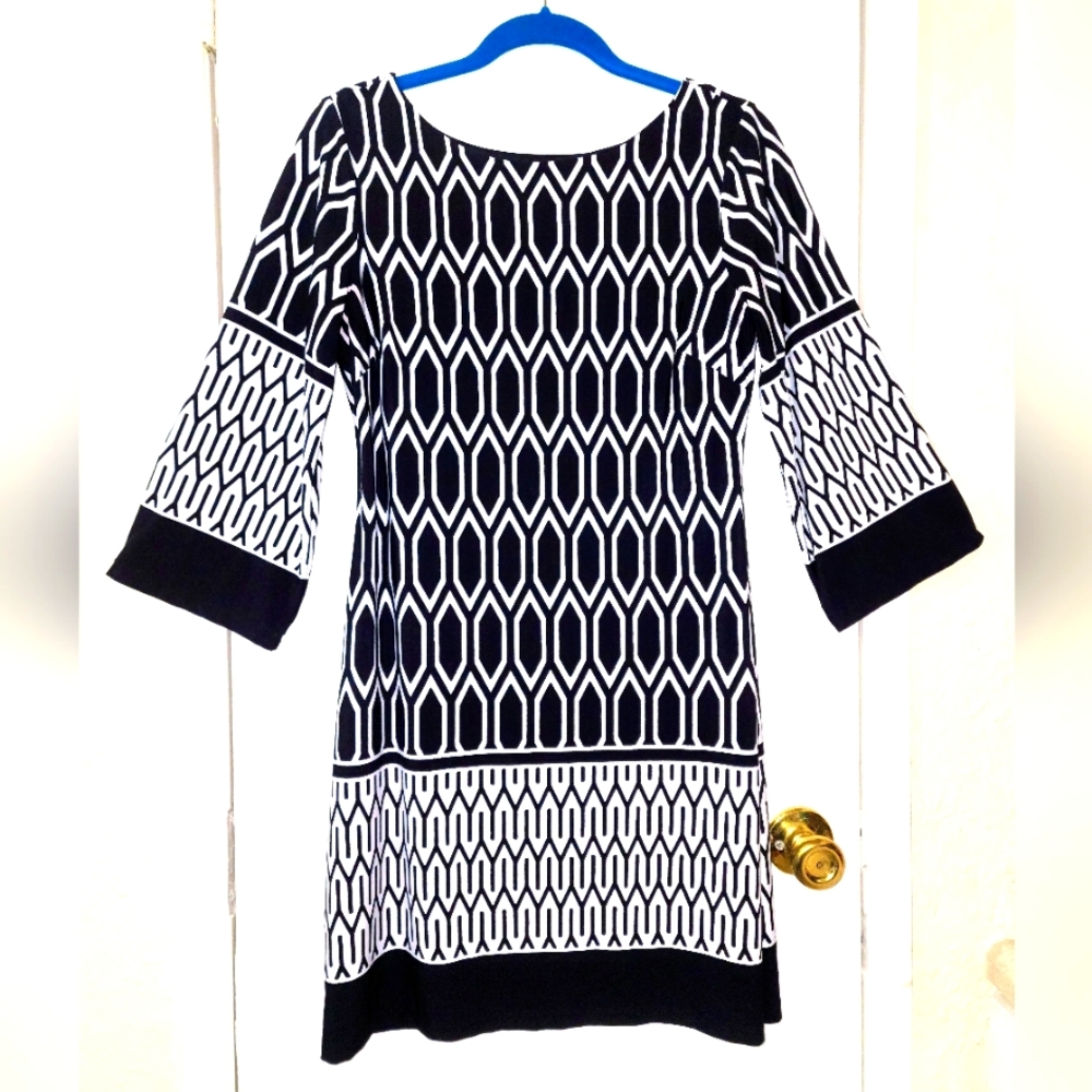 ENFOCUS Petite size8P Black & White Geometric Print Midi Dress w/ 3/4 Sleeves